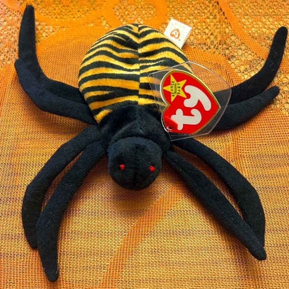 Ty Beanie Baby "Spinner" the spider. - Picture 1 of 4